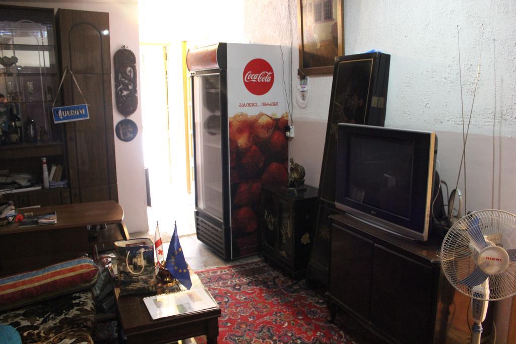 Old District Guest House Tbilisi Luaran gambar